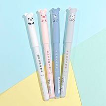 Highlighter, marcadores, plumas, bolígrafos, lápiz, lápices.