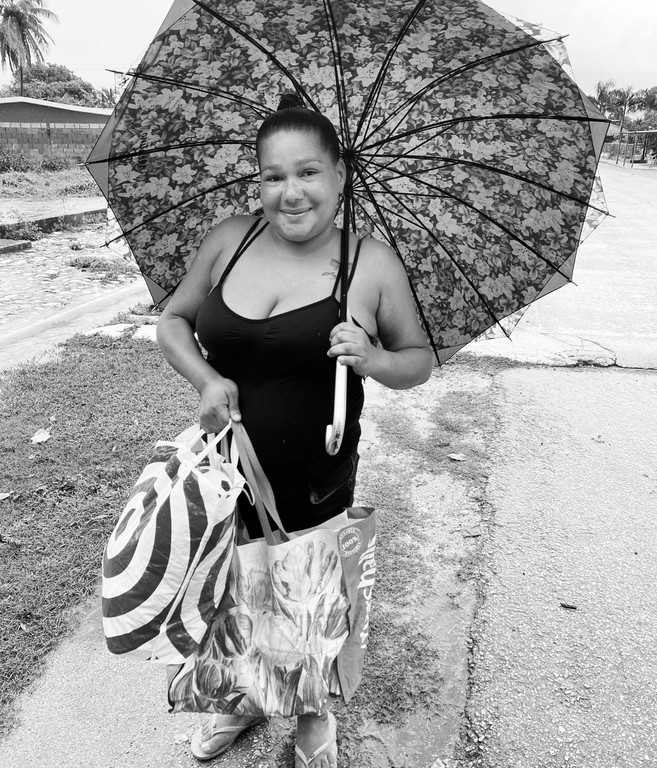 With lots of love, hello Day 5! 💕
Today we wanted to share with y’all what’s inside the numerous bags we donated. To begin with, for about six months our team collected reusable bags from Target, Marshall’s, Walmart, Dollar Tree and other shopping bags. Our beautiful team out in Dominican Republic consisting of Kiara, Dahaira and Juan Carlos, worked together to carefully distribute the following items into the bags:
Clothes - from newborns to adult men, shoes and sandals ranging all sizes. There were dolls, toy cars, bubbles, balls, kites, baby bottles, pacifiers, matches and blankets. In the bags were also groceries including spaghetti, rice, coffee, sugar, formula, compotes, chocolate, milk, oatmeal, bread, beans, salami, sardines, and other non perishable goods. The only thing Mariposa and Lily said they would change is having more to be able to give. ✨