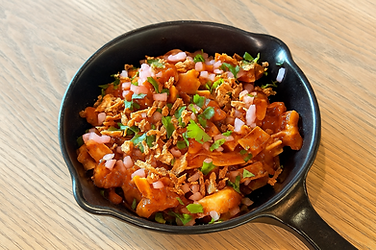 oreja de cerdo adobada picante the orange club.png