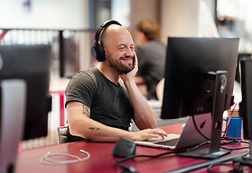The Hague Flex Desk.jpg