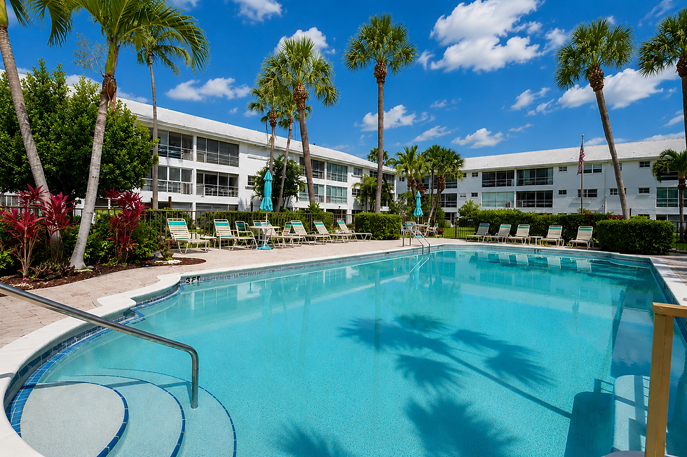 HOA condo pool