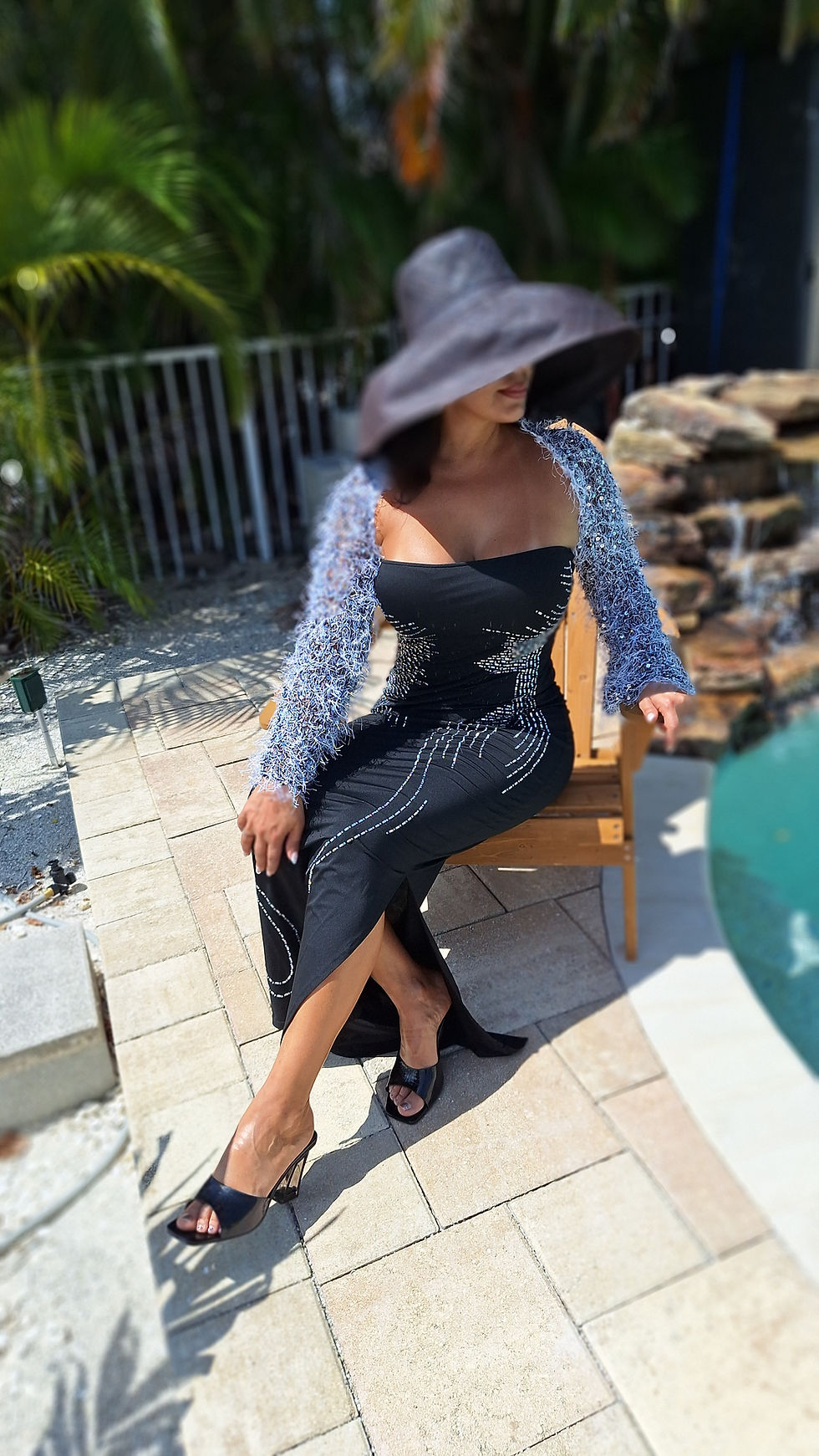 Thumbnail: Black & White Sequins Shrug