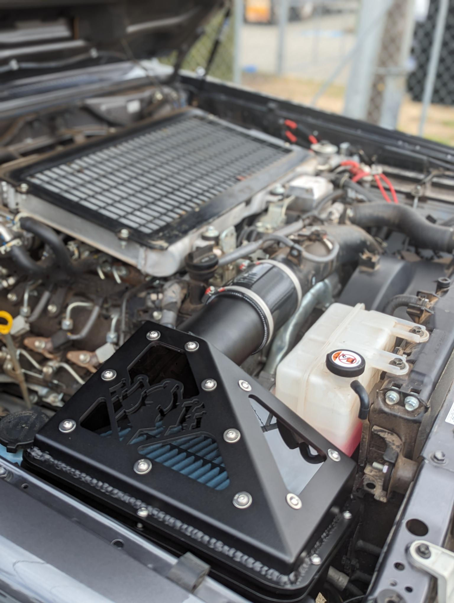 Toyota Landcruiser VDJ 76/78/79 Series Kingz Airbox