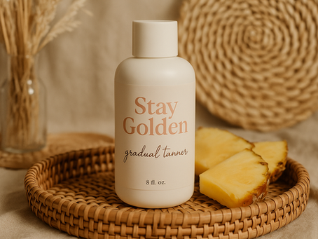 Looking to extend the life of your spray tan and keep your skin feeling silky-smooth? Meet Stay Golden, our newest must-have: a gradual self-tanning lotion designed to keep your glow going strong for days after your appointment.