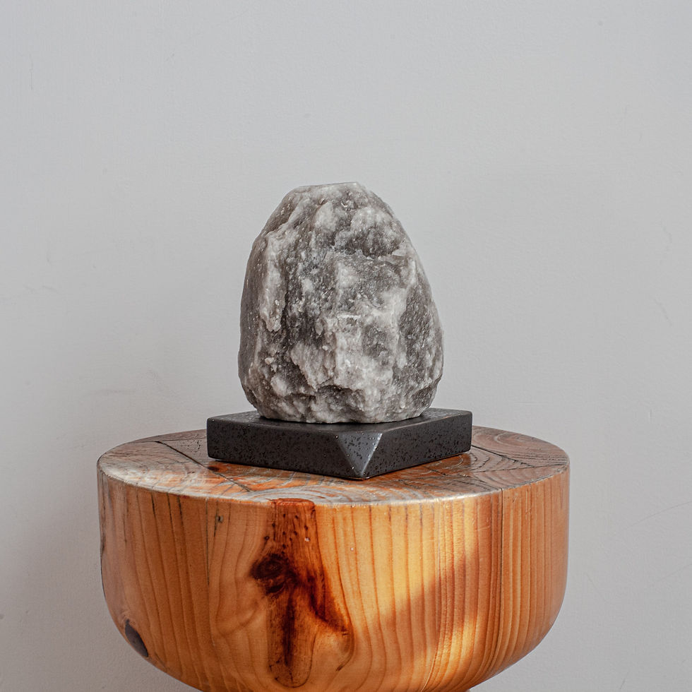 縮圖：ONELIVINGS日式職人陶瓷墨灰鹽燈WONDER (2-3公斤) (鎢絲燈泡款) - 禪黑方形燈座