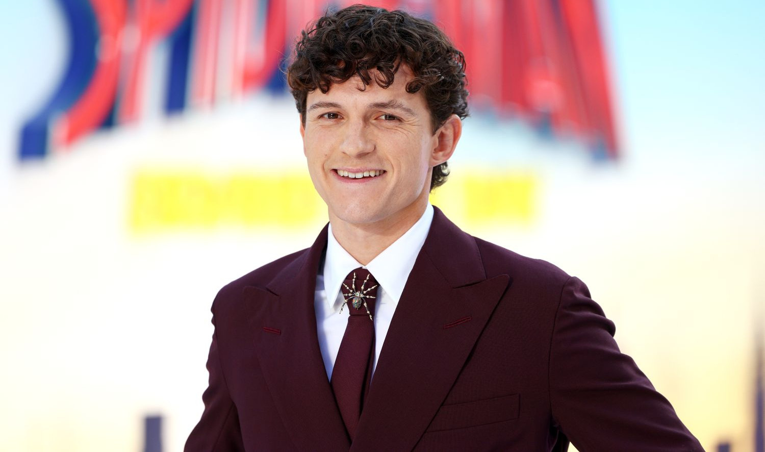 Tom Holland se torna o ator de maior bilheteria da história aos 30 anos