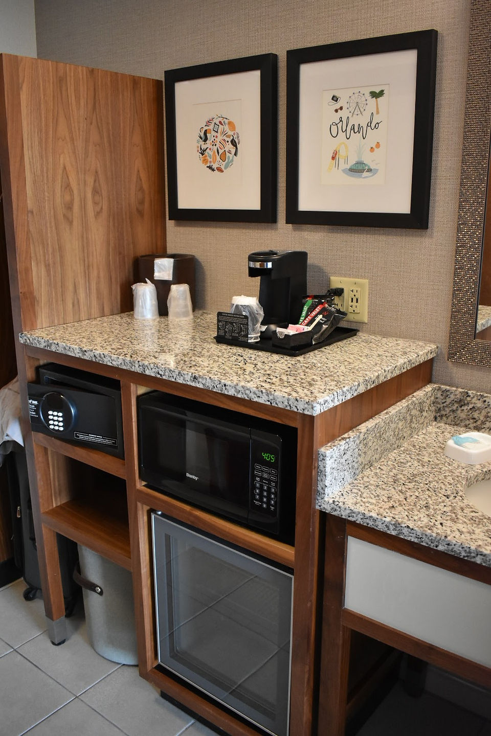 Queen Room Drury Plaza Hotel Orlando-Disney Springs