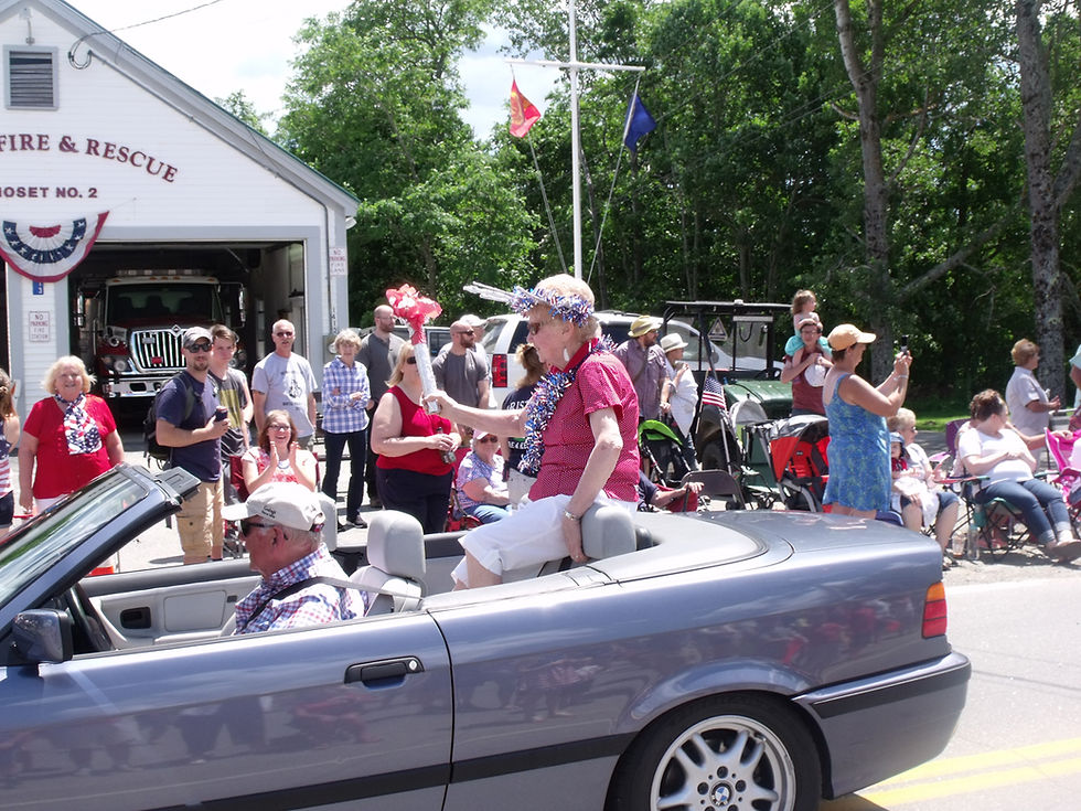 Parade-A-Evans-07-04-Parade-(1)