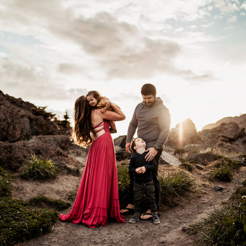 family photography Wasilla AK, family portraits near me, Wasilla AK family photography, Wasilla AK boudoir photographer, Wasilla AK family photographer, boudoir photography near me, maternity photography near me Wasilla AK, pregnancy photography near me Wasilla AK