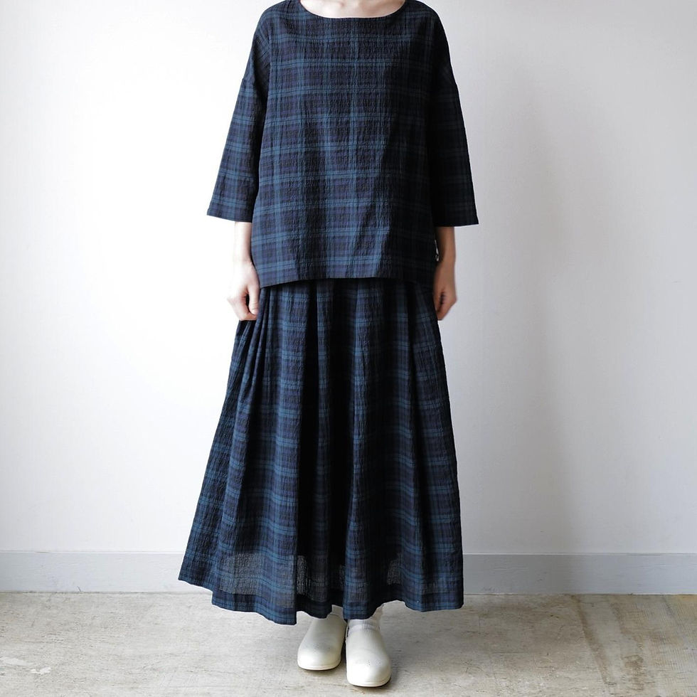 サムネイル： Season off：シャーリングチェックのタックスカート