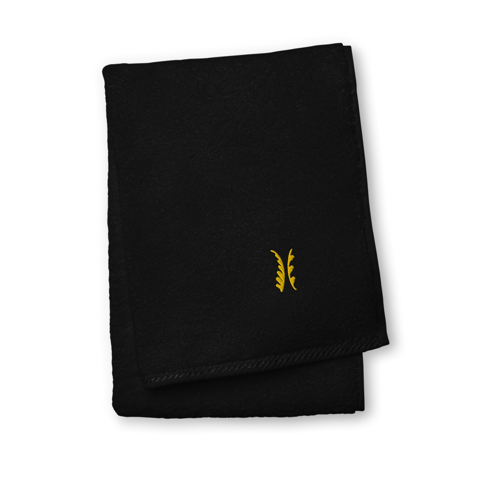 Thumbnail: Marian Hanna premium Turkish cotton towel, featuring a decorative shiny motif and exceptional fluffiness