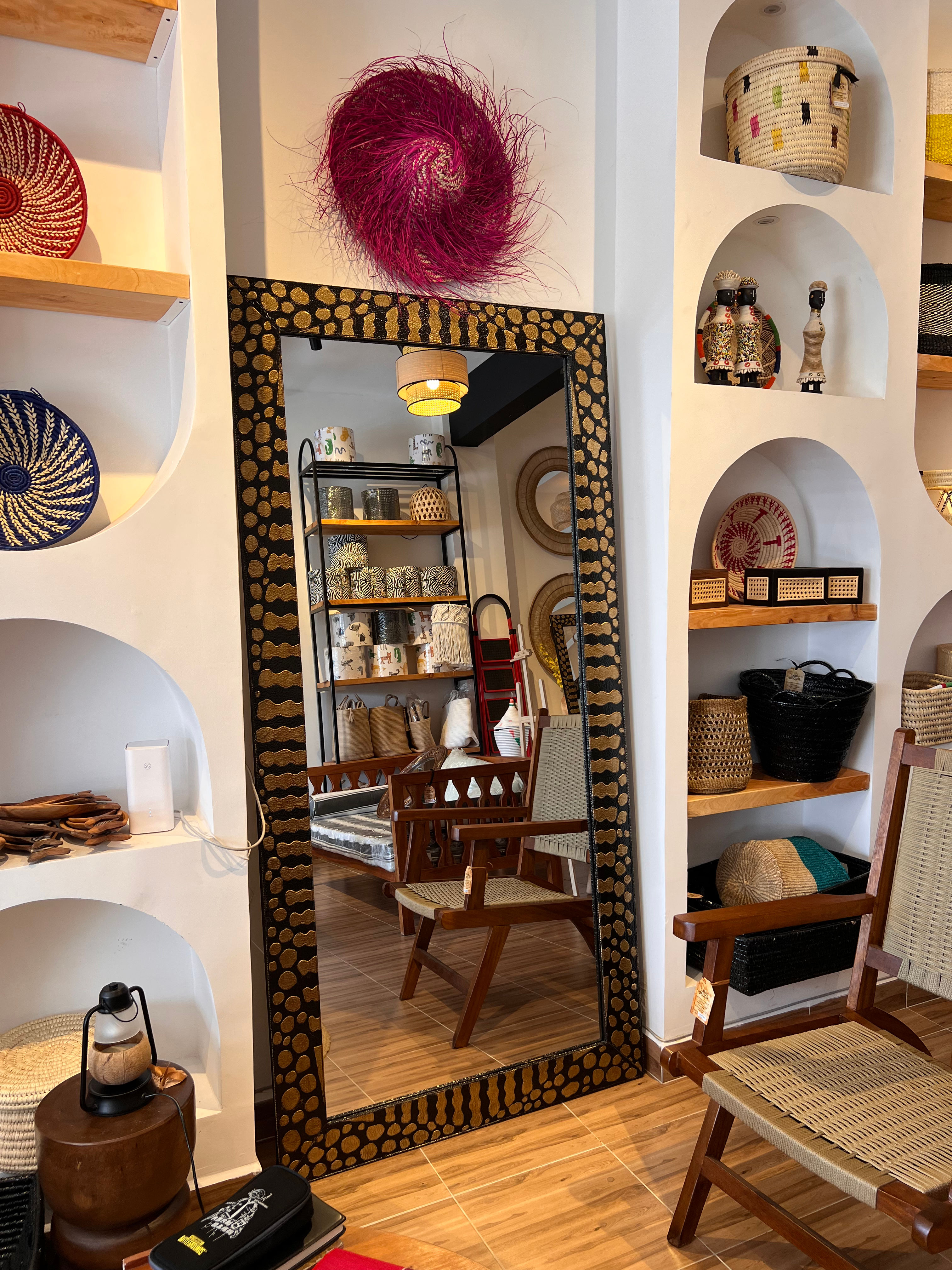 Safari mirror collection