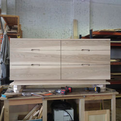 maple dresser
