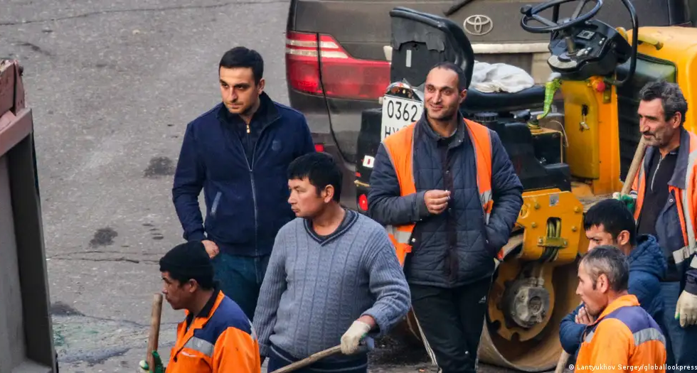 Special Report: Central Asians in Russia. Migration, discrimination, and racism