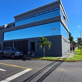 Se alquila edificio ubicado en la zona industrial de pavas

Precio rebajado $5,500 Dolares 

Con excelente ubicación, ideal para call center, oficinas administrativas,, clínicas, esteticas, veterinarias o cualquier tipo de comercios

- 750m2 en tres pisos (250m2 cada piso)
- Área de recepción
- Andamios para descargar productos 
- Edificio esquinero con alta exposición de tránsito vehicular
- Cocina de empleados
- Tres baños en total
- 5 Aires acondicionados 
- Sala de reuniones
- Oficina de Gerencia
- Internamente tiene divisiones livianas que se podría hacer un solo espacio
- Dos Balcones con vista al oeste

Precio $5,500 Dolares Negociables con el mismo monto de deposito
PARA MAS INFORMACION Y CITAS AL:
📲 Puede llamarnos o escribirnos por WhatsApp al +506 6019-0789 ó haciendo click al enlace https://wa.me/message/MMWMILUXRTBJM1 Síganos en nuestras redes sociales ingresando a este enlace: https://linktr.ee/inmobiliariajmk