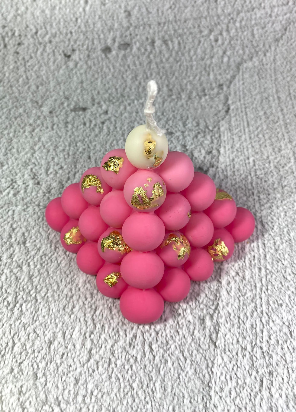 Thumbnail: Pyramid Bubble Candle