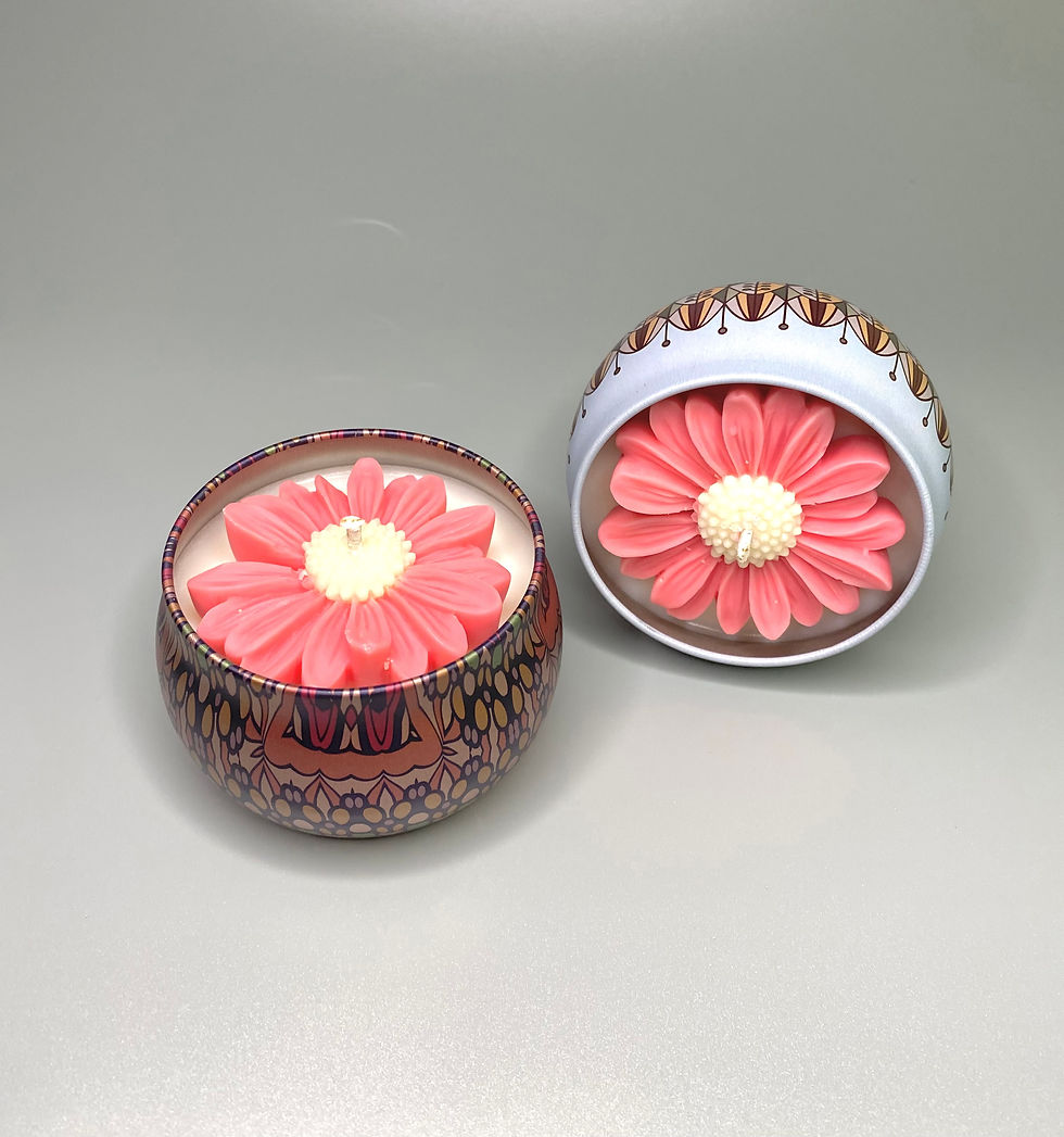 Thumbnail: Daisy 5 oz. Tin Candle