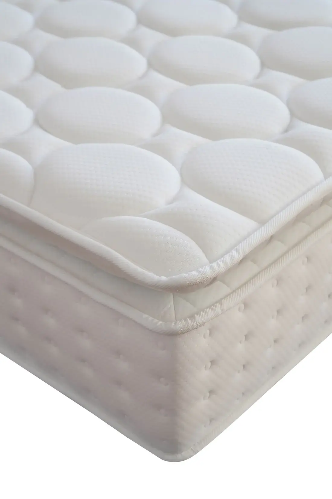 Gold 3000 Pocket Spring Mattress Corner View