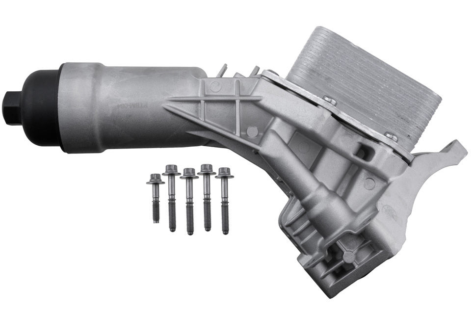 Miniatyrbilde: NTY OIL COOLER WITH FILTER FOR BMW 3 G20 G21 17- 5 G30 G31 17- CCL-BM-084
