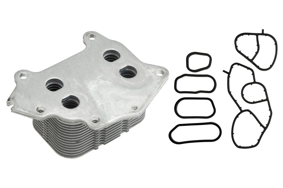 Thumbnail: NTY OIL COOLER FOR CITROEN C4 2004- C5 2004- FORD FOCUS II 2004- CCL-CT-003