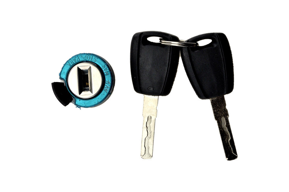 Miniatyrbilde: NTY IGNITION SWITCH INSERT FOR FIAT DUCATO 06- CITROEN JUMPER 06- EZC-FT-043