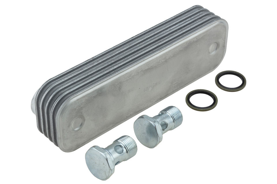 Thumbnail: NTY OIL COOLER FOR LAND ROVER DEFENDER L316 90- DISCOVERY II 98- CCL-LR-021