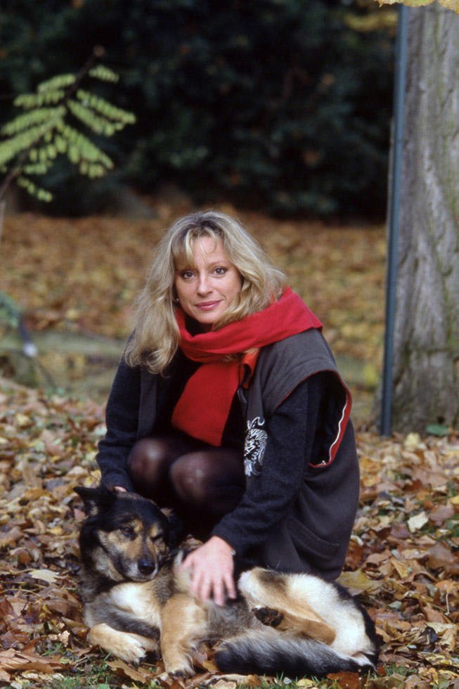 Véronique SANSON