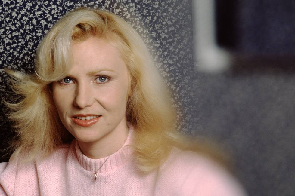 Michèle TORR