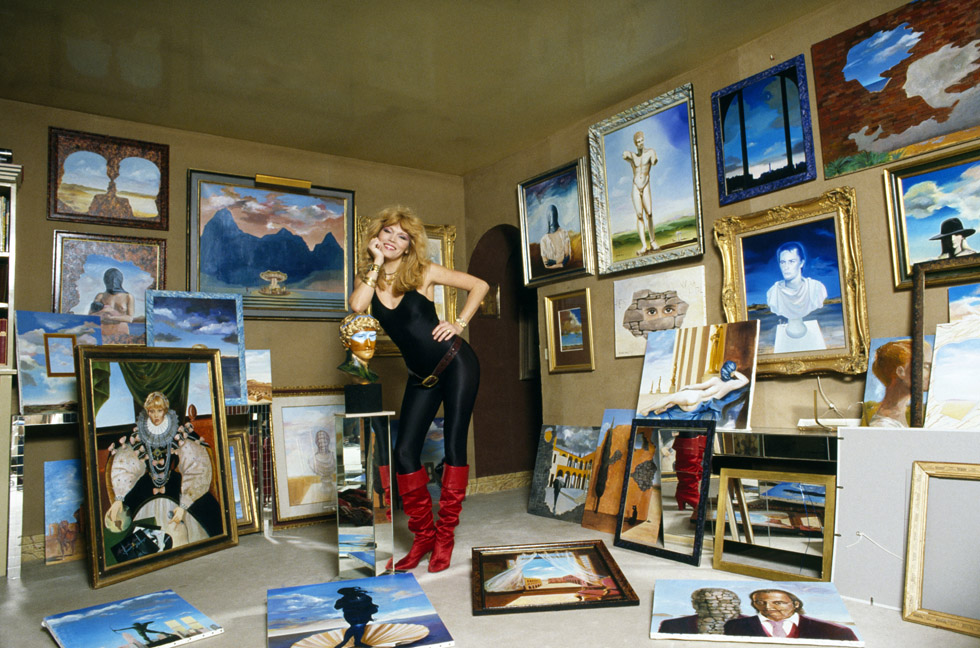 Amanda LEAR