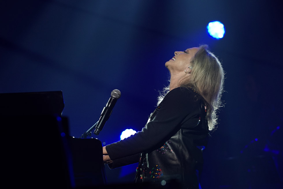 Véronique SANSON