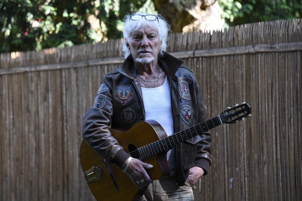 Hugues AUFRAY