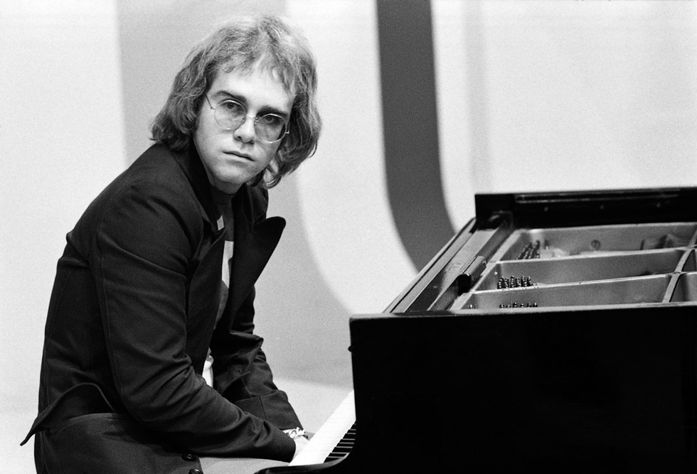 Elton JOHN