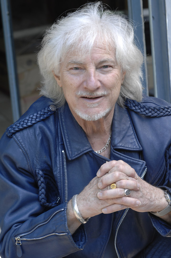 Hugues AUFRAY