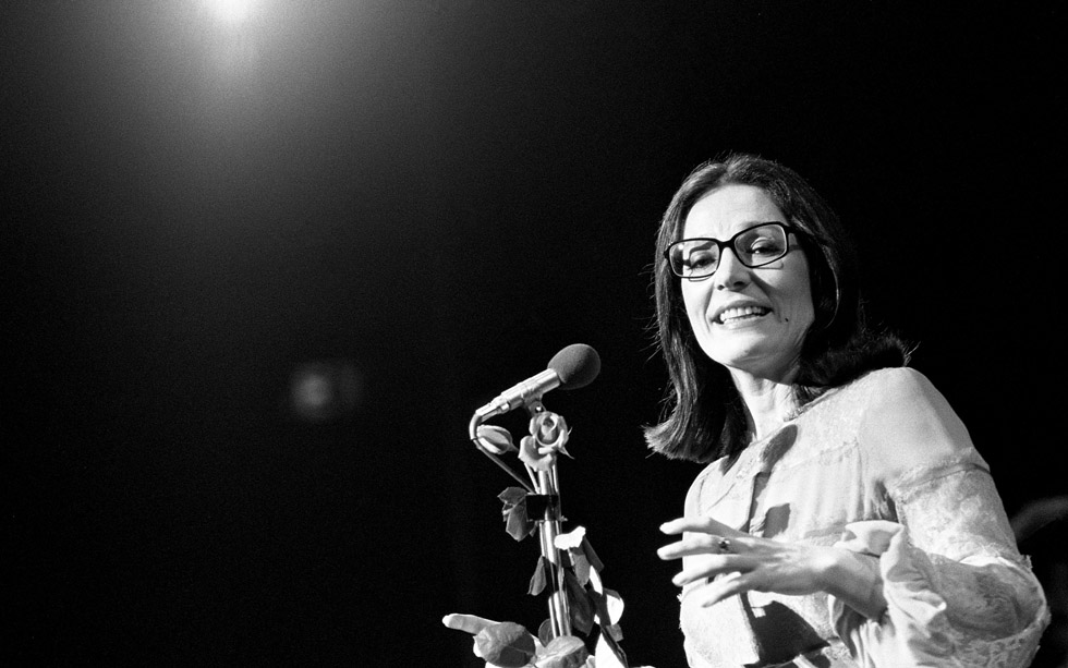 Nana MOUSKOURI