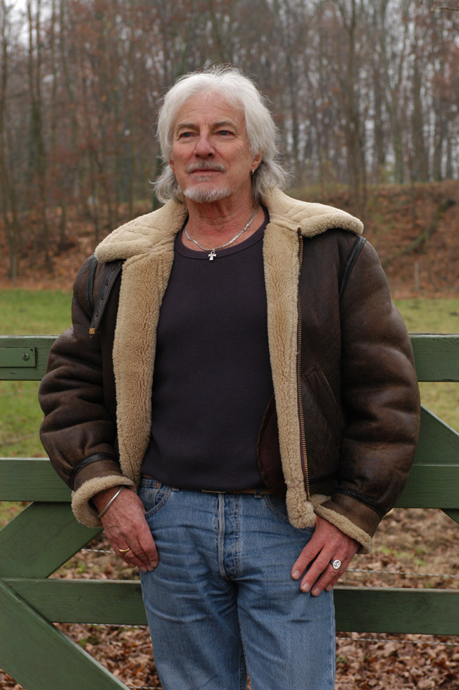 Hugues AUFRAY