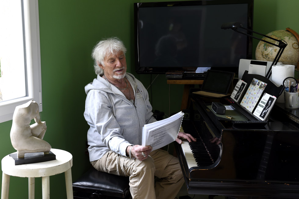 Hugues AUFRAY