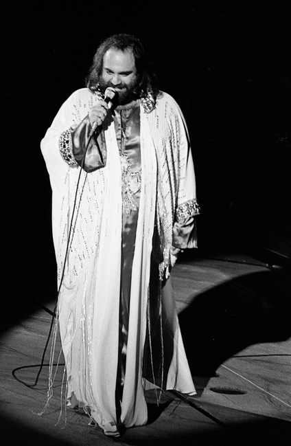 Demis ROUSSOS