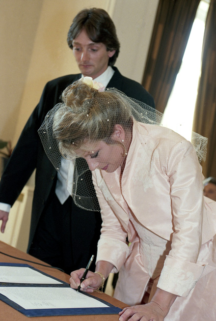 Véronique SANSON