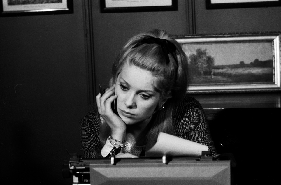 Catherine DENEUVE