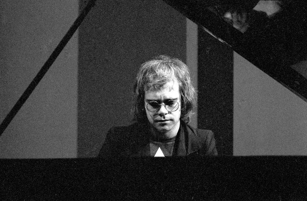 Elton JOHN