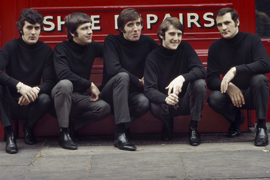 MOODY BLUES