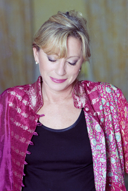 Véronique SANSON