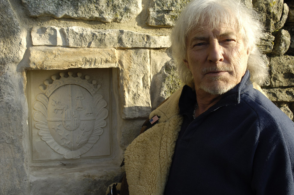 Hugues AUFRAY