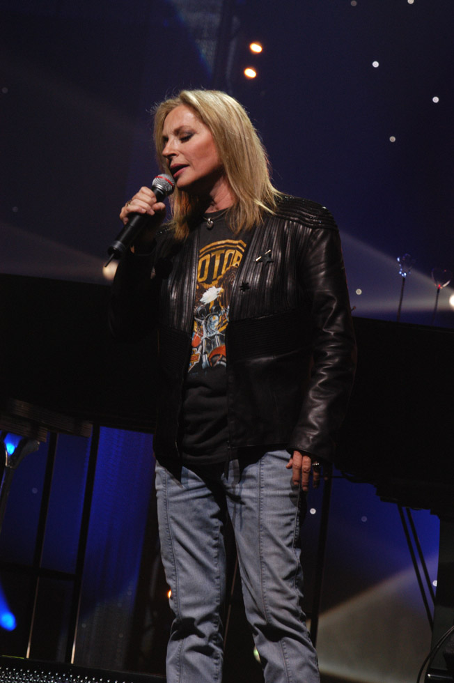 Véronique SANSON
