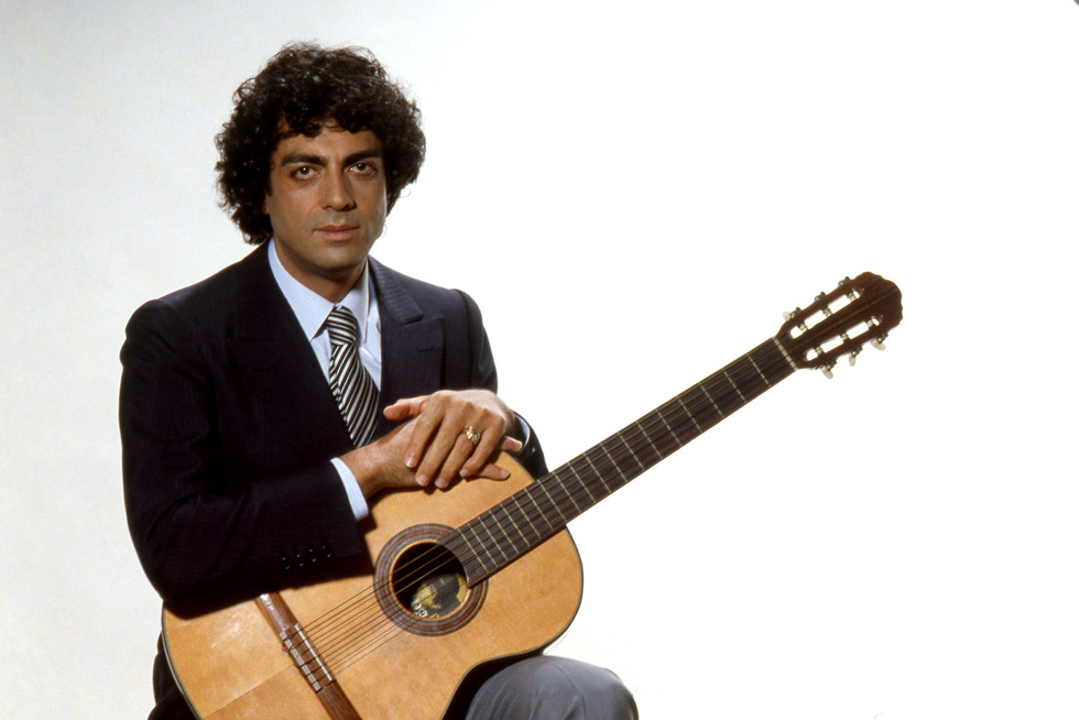 Enrico MACIAS