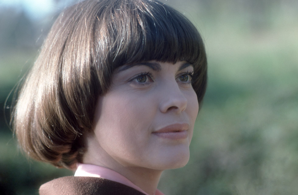Mireille MATHIEU