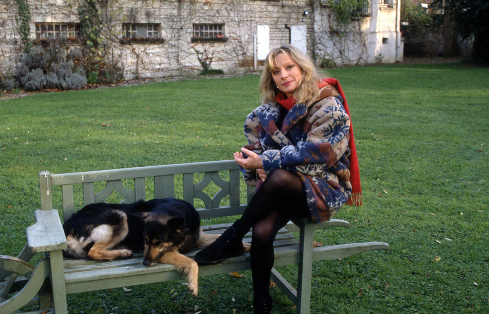 Véronique SANSON