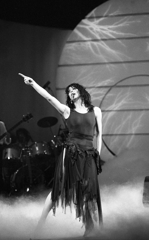 Kate BUSH