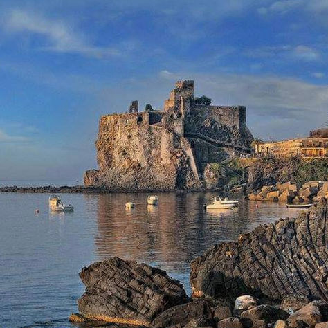 J - 72 : Kingdom of Sicily - a Norman Legacy