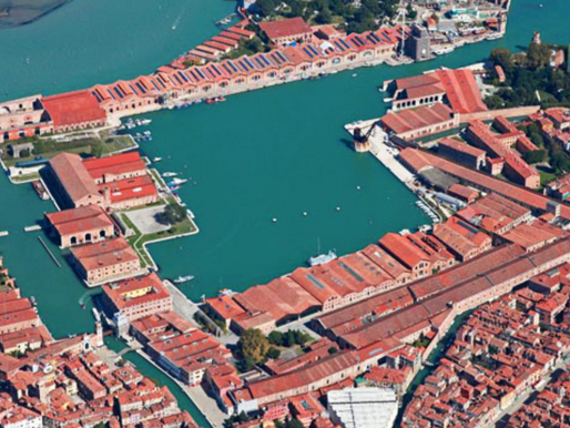D - 32: Genoa - Can You Show me the Way to the Arsenal?